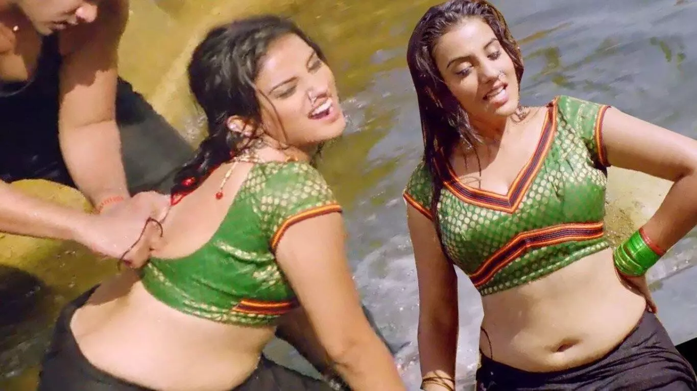 Bhojpuri Actor Akshara Singh Ki Sex Video - Akshara Singh Sexy Photo Video: à¤…à¤•à¥à¤·à¤°à¤¾ à¤•à¤¾ à¤¸à¥‡à¤•à¥à¤¸à¥€ à¤…à¤‚à¤¦à¤¾à¤œ à¤‰à¤¡à¤¼à¤¾ à¤¦à¥‡à¤—à¤¾ à¤†à¤ªà¤•à¥‡ à¤¹à¥‹à¤¶,  à¤¦à¥‡à¤–à¥‡à¤‚ à¤¹à¥‰à¤Ÿ à¤¡à¤¾à¤‚à¤¸
